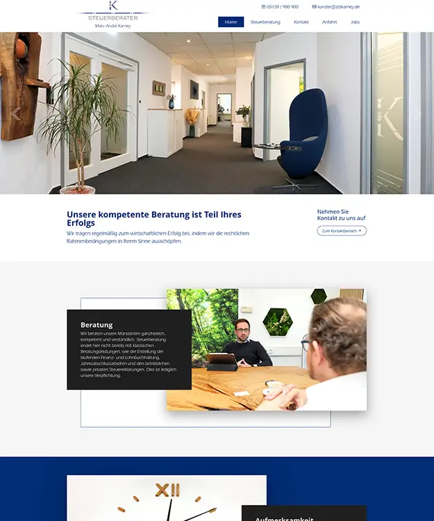 Screenshot der neuen Website von Steuerberater Marc André Karney, gestaltet durch die Werbeagentur Schulz-Design, zeigt modernes Webdesign.